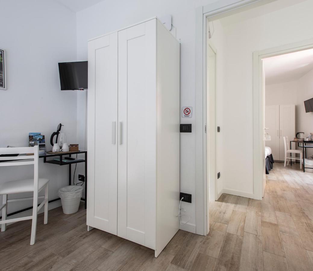 La Casa Del Sarto - Rooms And Apartments 莱科 外观 照片