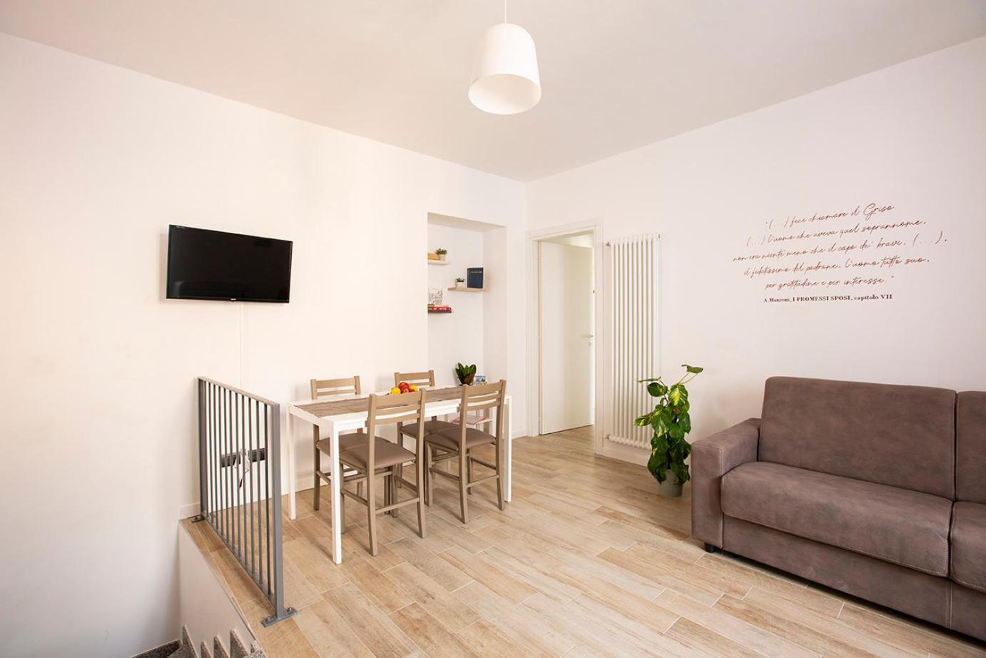La Casa Del Sarto - Rooms And Apartments 莱科 外观 照片