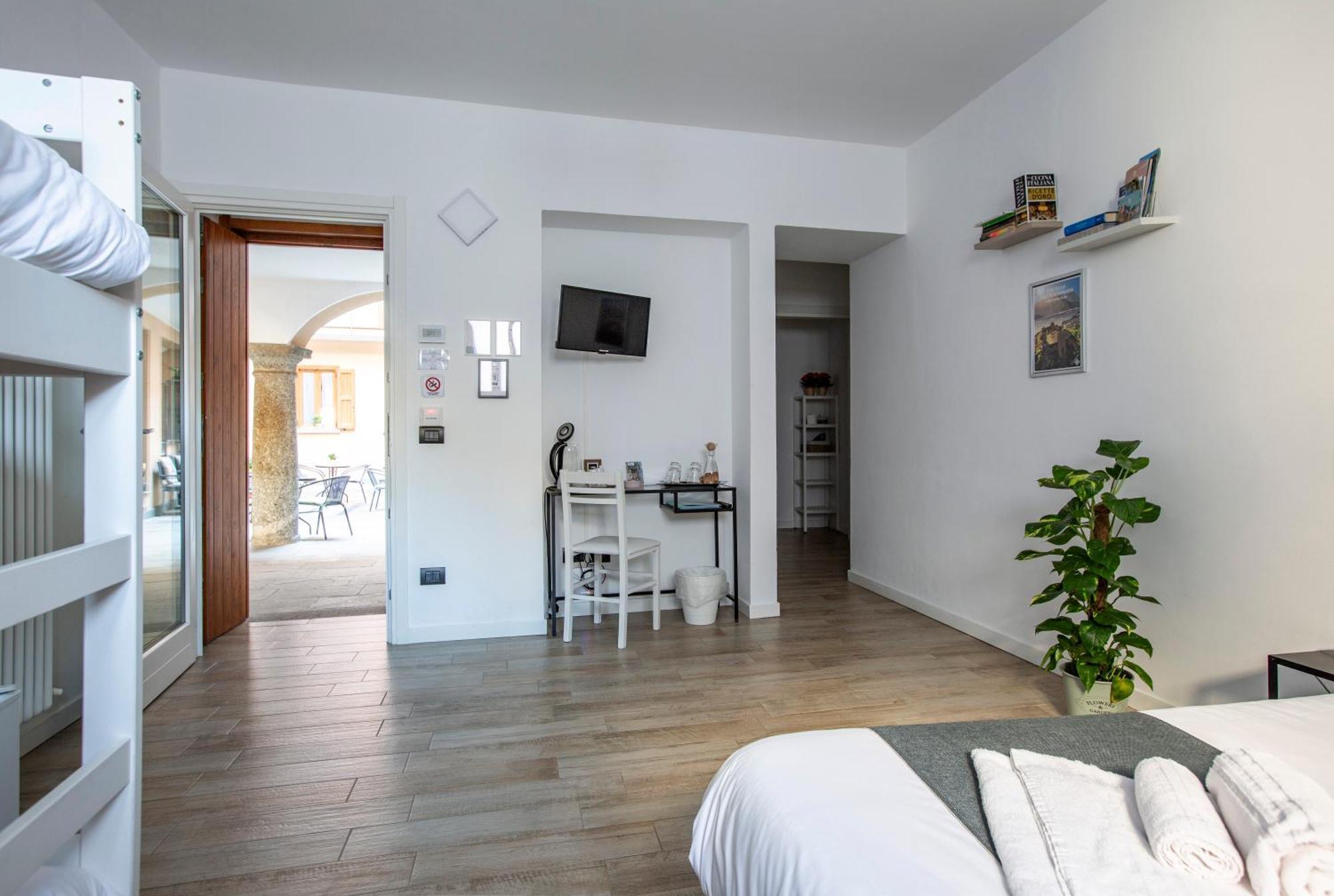 La Casa Del Sarto - Rooms And Apartments 莱科 外观 照片
