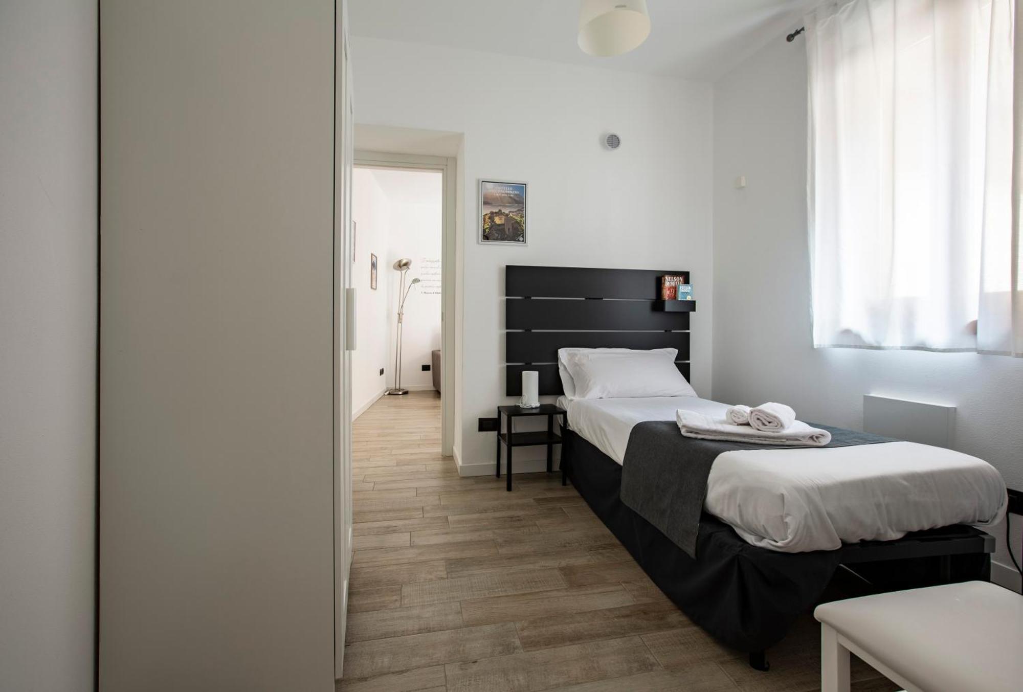 La Casa Del Sarto - Rooms And Apartments 莱科 外观 照片